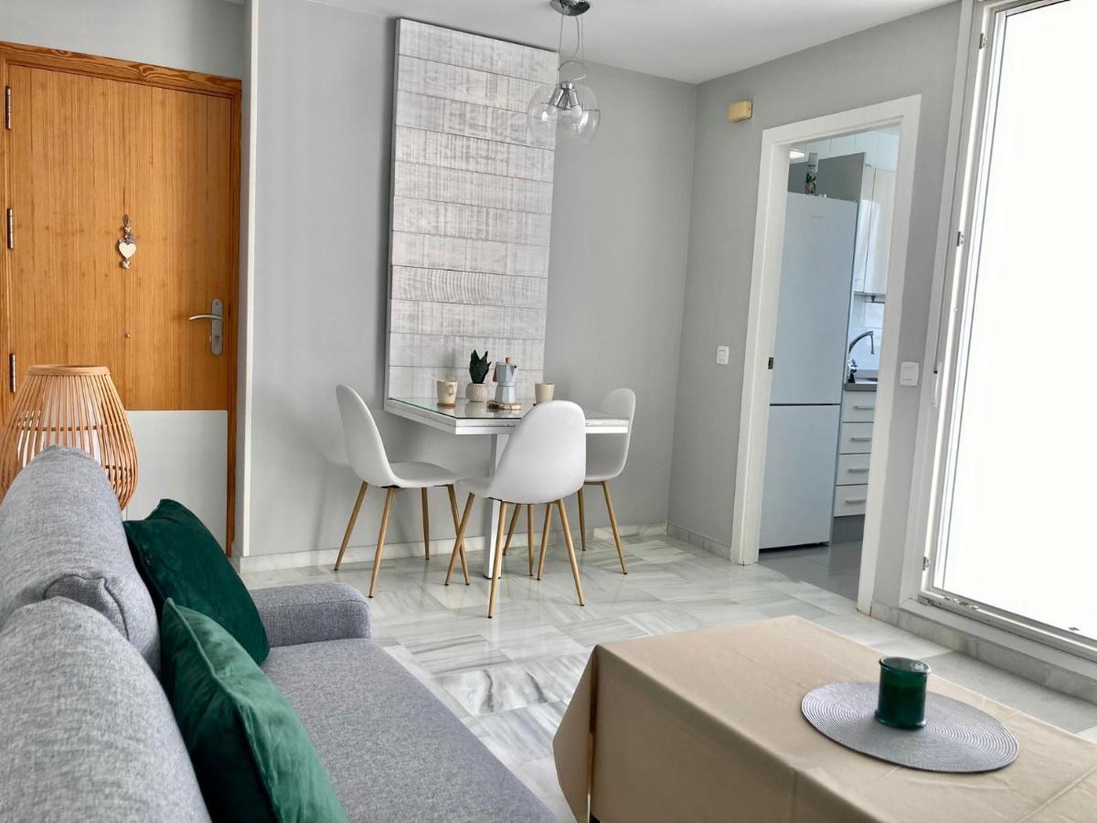Apartamento Atico Valdelagrana Playa - Aire Acondicionado Y Piscina El Puerto de Santa María Exterior foto