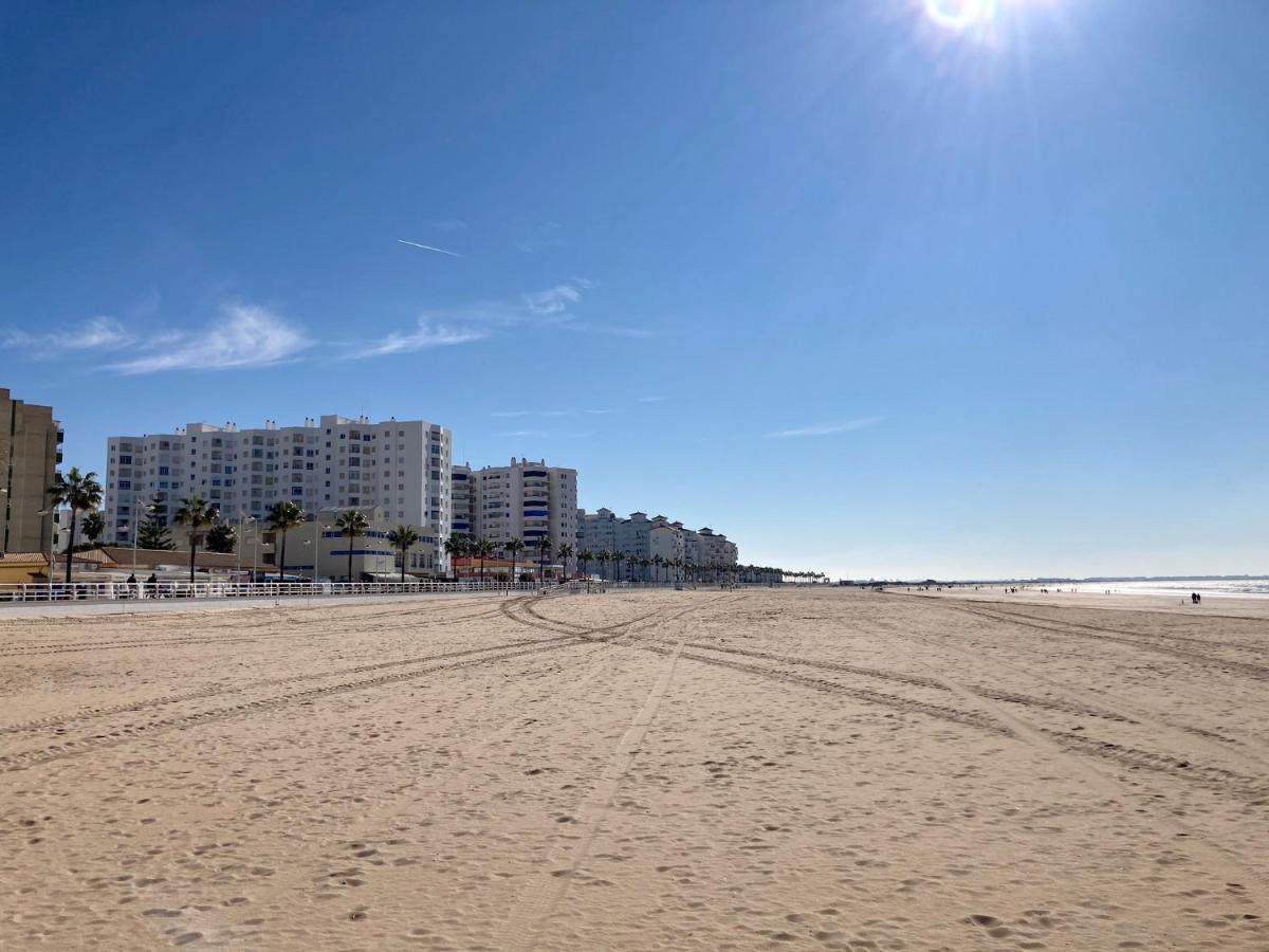 Apartamento Atico Valdelagrana Playa - Aire Acondicionado Y Piscina El Puerto de Santa María Exterior foto